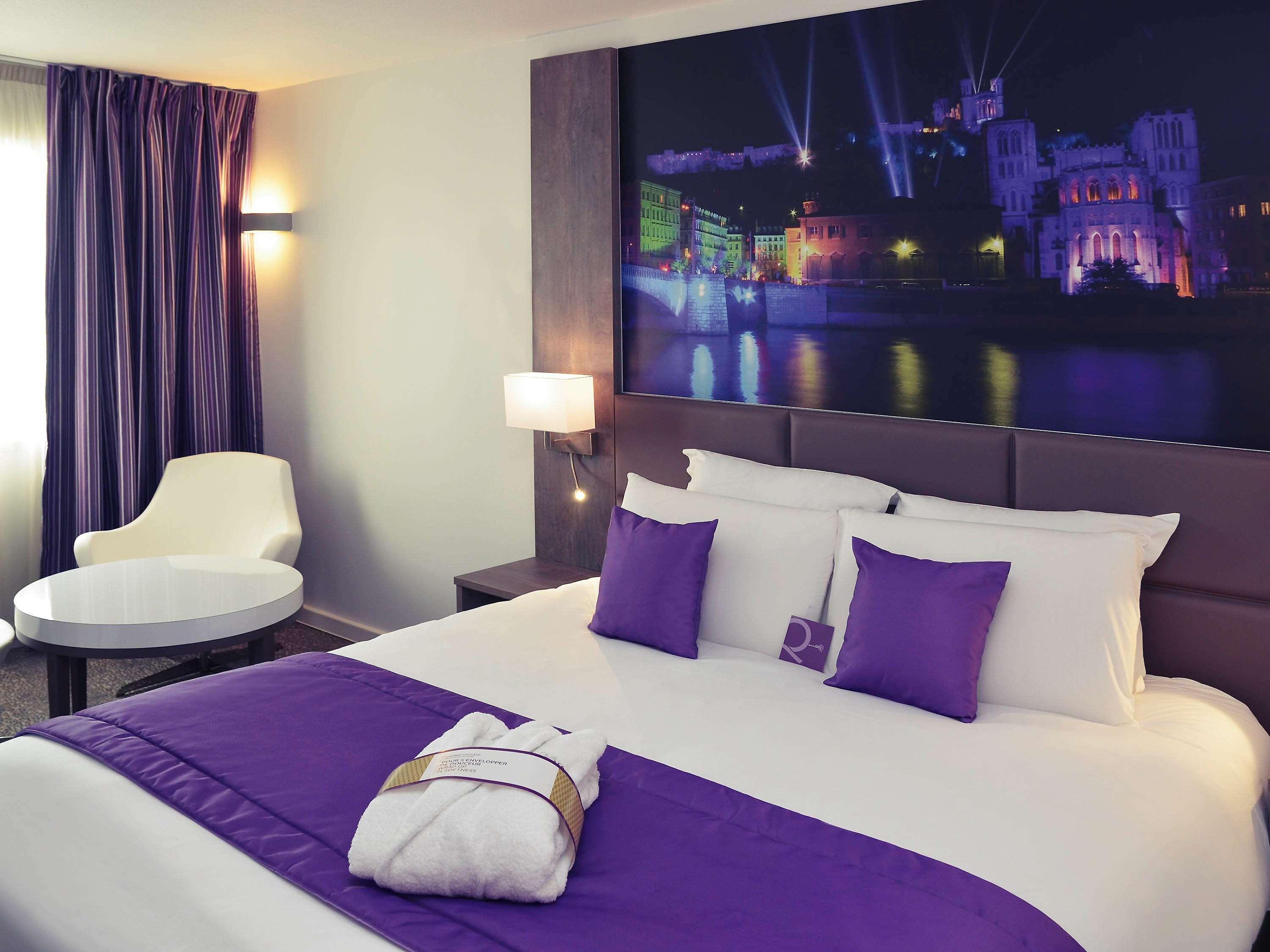Mercure Lyon Est Chaponnay Exterior foto