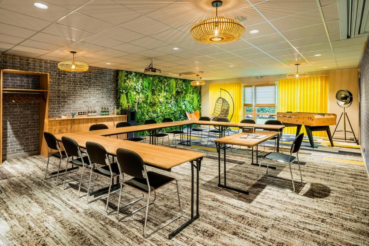 Mercure Lyon Est Chaponnay Exterior foto