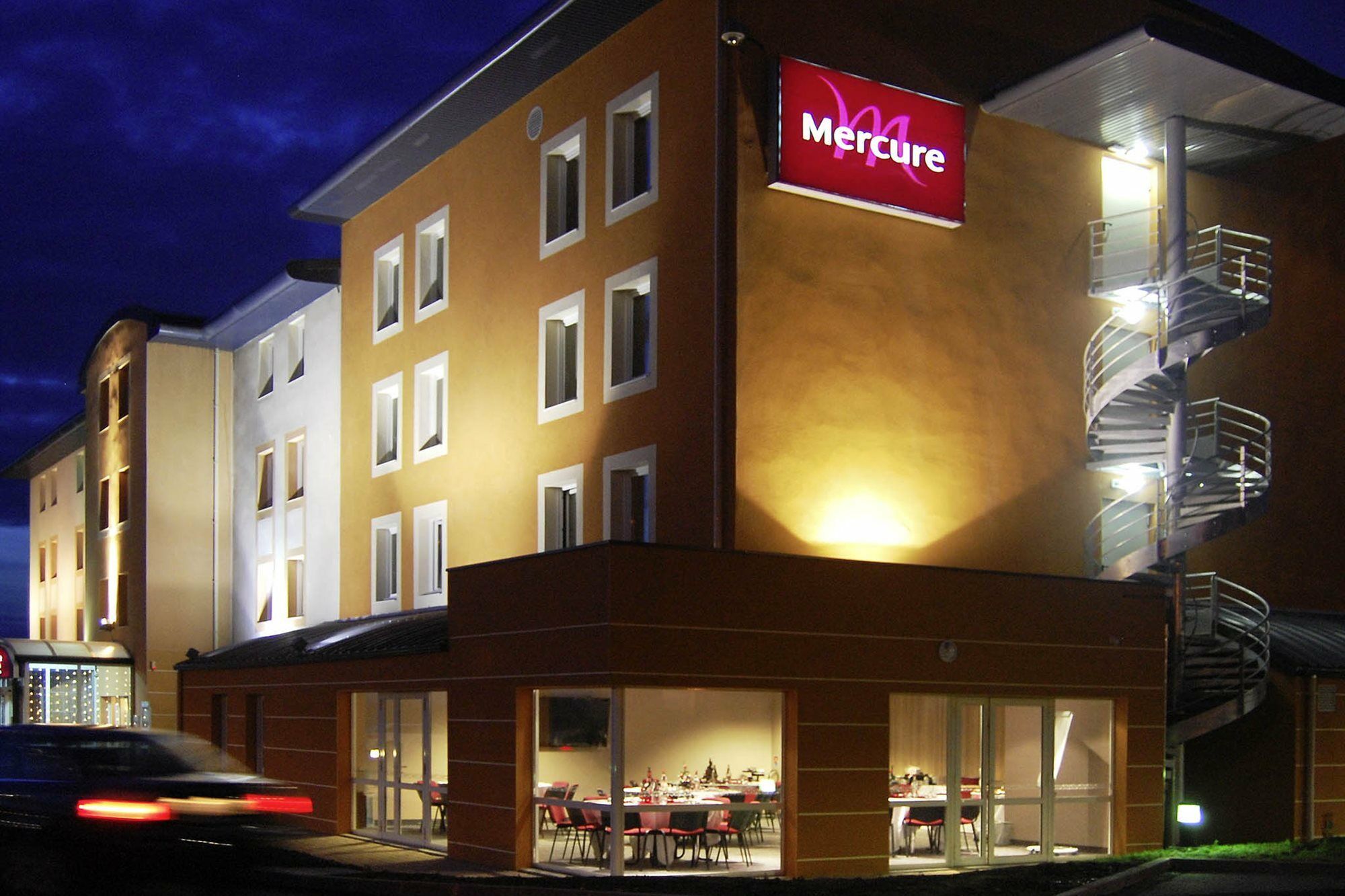 Mercure Lyon Est Chaponnay Exterior foto